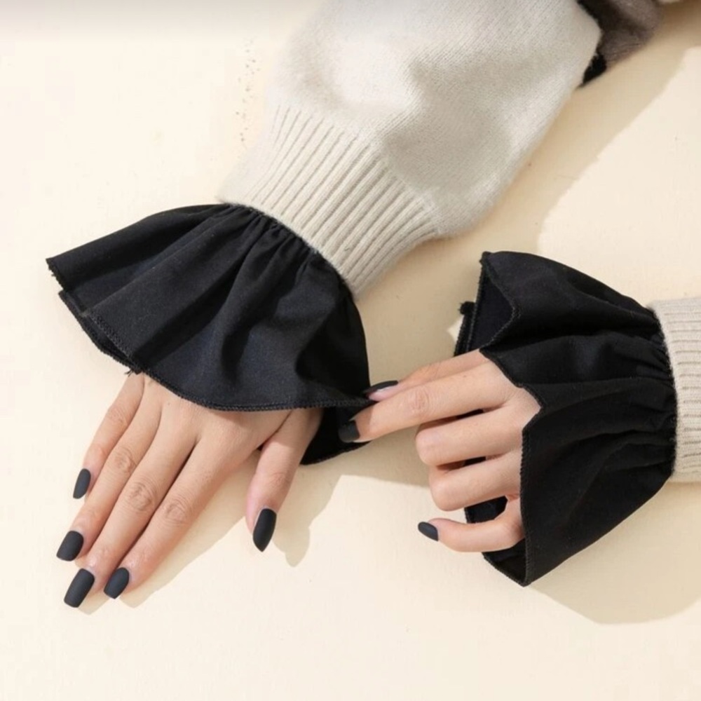 Elegant Black Ruffle Cuffs